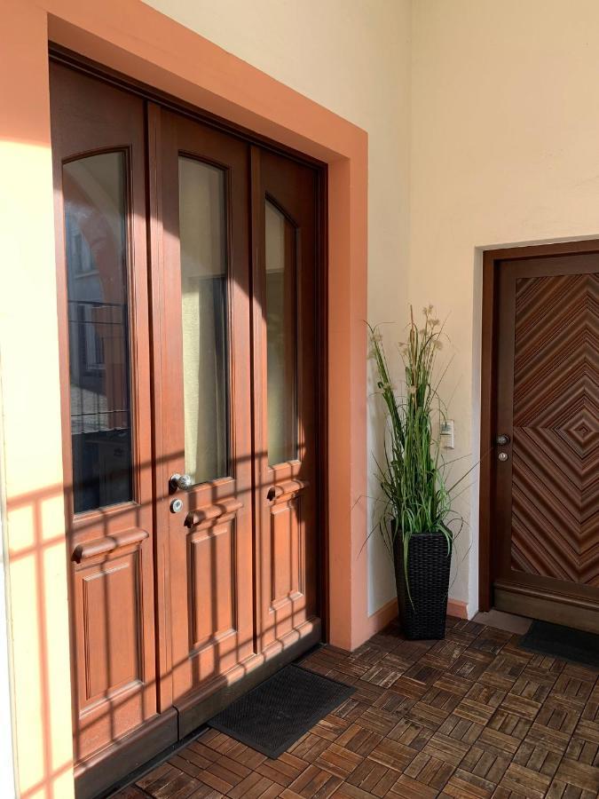 Ferienwohnungen Im Osteiner Hof Mainz Ngoại thất bức ảnh